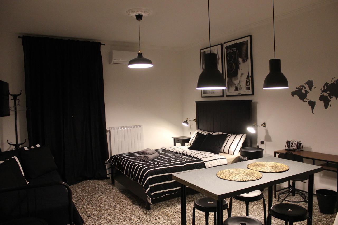 Wanderlust B And B Lecce Esterno foto